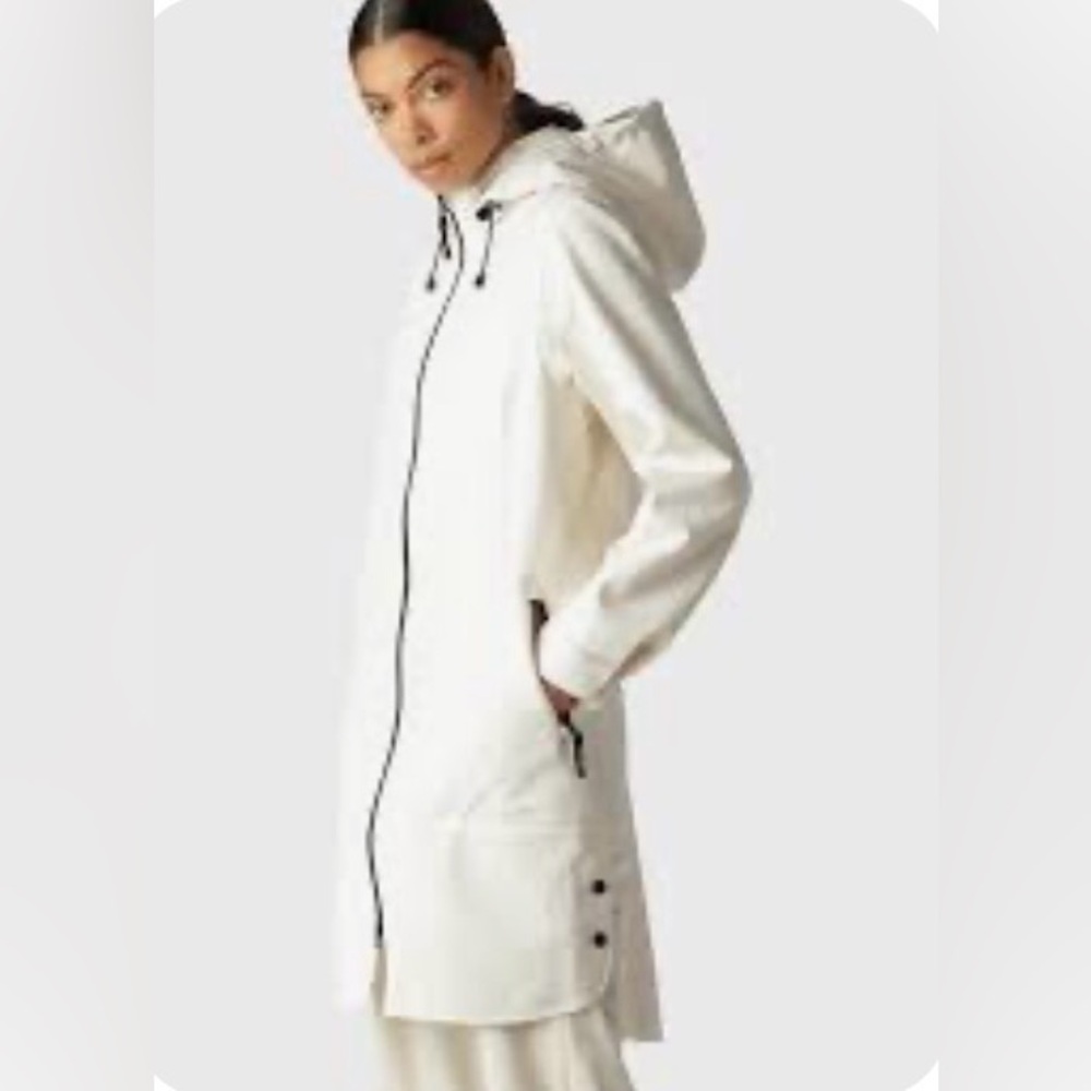 014C // EUC Ilse Jacobsen raincoat // Size 38